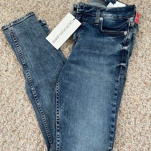 Calvin Klein Jeans